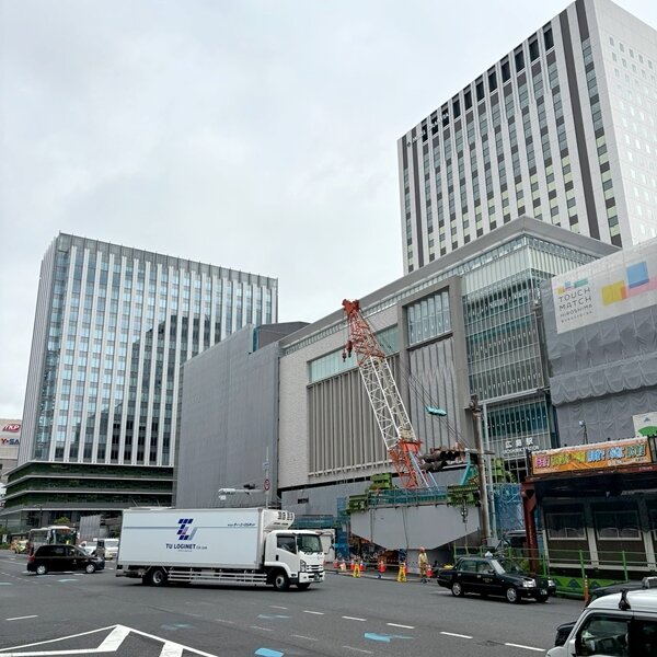 新・広島駅ビル1 (3).jpg